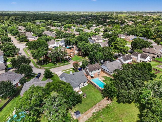 502 Magnolia Circle, League City, TX 77573