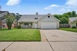502 Magnolia Circle, League City, TX 77573