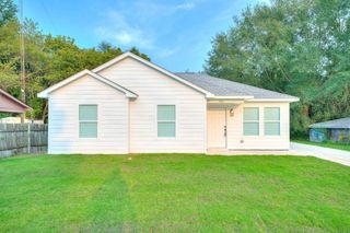 5030 BRECKENWOOD DR, Memphis, TN 38127