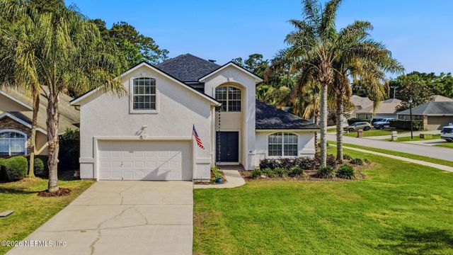 811 HICKORY KNOLLS Drive, Green Cove Springs, FL 32043