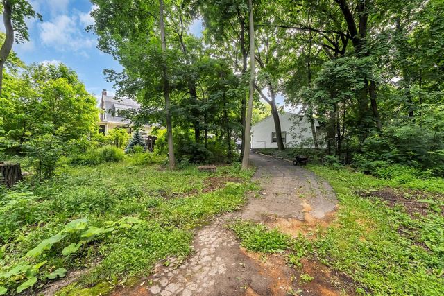 6800 Northwestern AVENUE, Racine, WI 53406