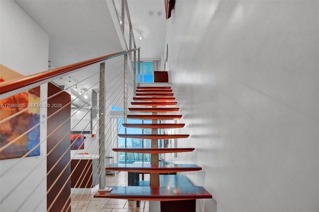 690 SW 1st Court 2707, Miami, FL 33130