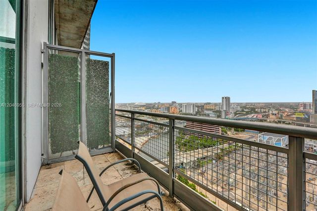 690 SW 1st Court 2707, Miami, FL 33130