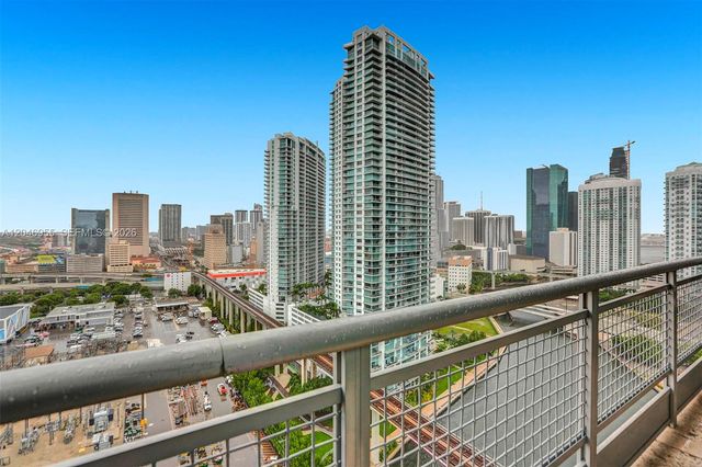 690 SW 1st Court 2707, Miami, FL 33130