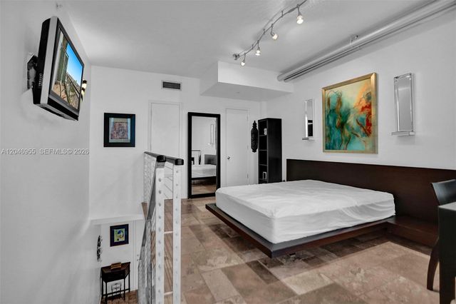 690 SW 1st Court 2707, Miami, FL 33130