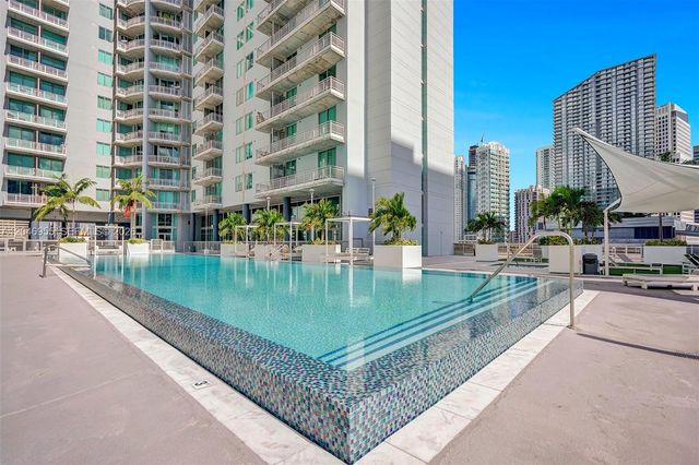 690 SW 1st Court 2707, Miami, FL 33130