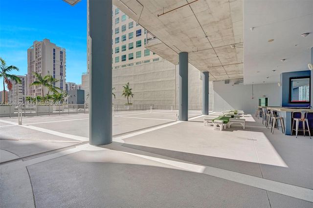 690 SW 1st Court 2707, Miami, FL 33130