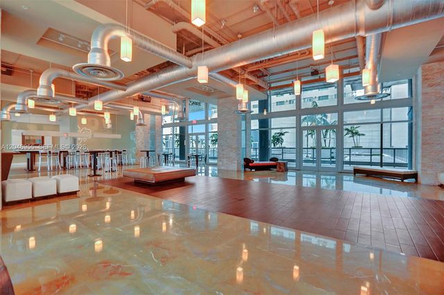 690 SW 1st Court 2707, Miami, FL 33130