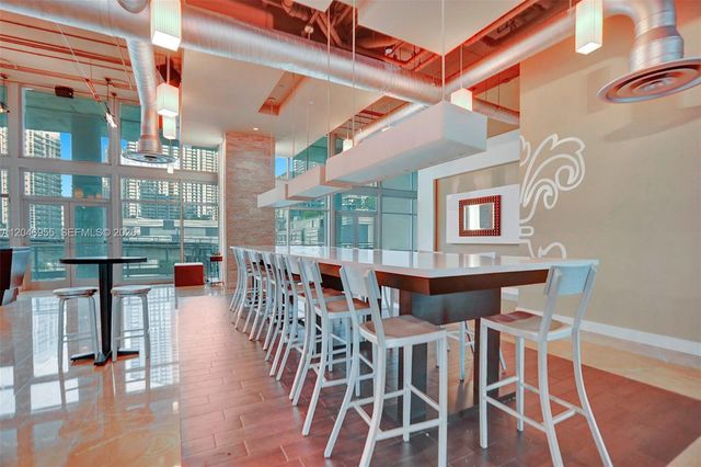 690 SW 1st Court 2707, Miami, FL 33130