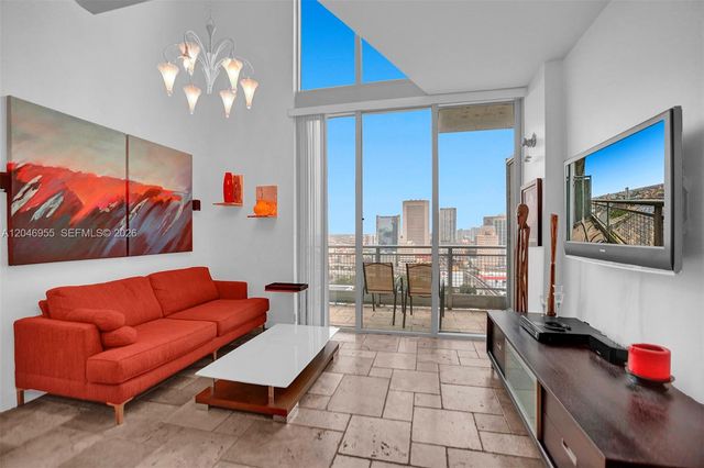 690 SW 1st Court 2707, Miami, FL 33130