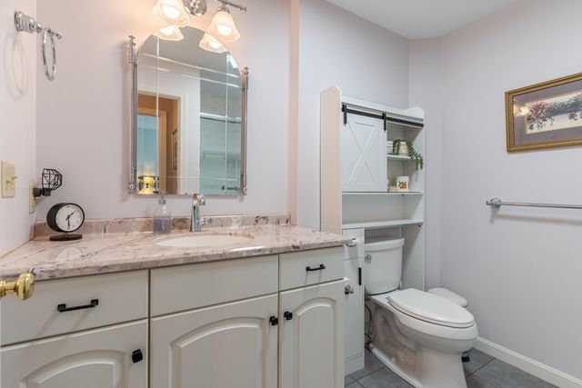 59 Stratham Green Road, Stratham, NH 03885