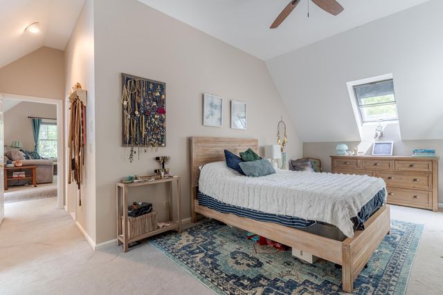 59 Stratham Green Road, Stratham, NH 03885