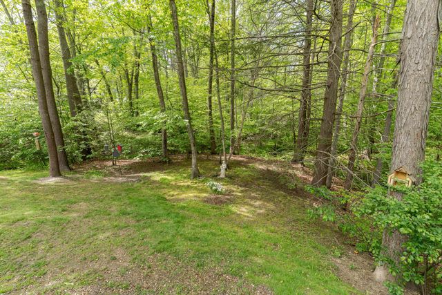 59 Stratham Green Road, Stratham, NH 03885