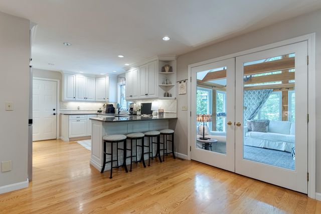 59 Stratham Green Road, Stratham, NH 03885