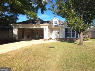 410 Madison Place Parkway, Byron, GA 31008