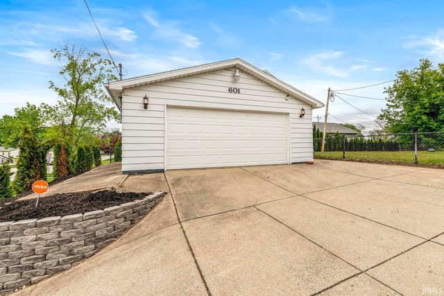 601 Howard Street, South Bend, IN 46617
