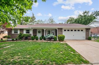 1759 Heffington Drive, Chesterfield, MO 63017