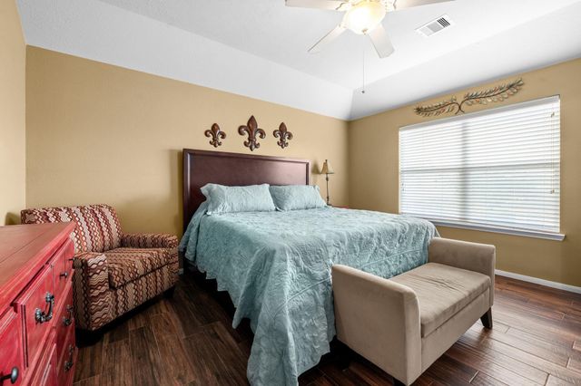 1505 Pastureview Drive, Pearland, TX 77581