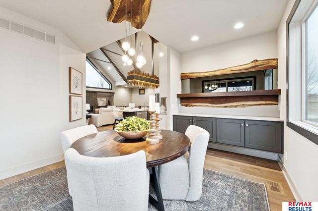 20102 W Street, Omaha, NE 68135