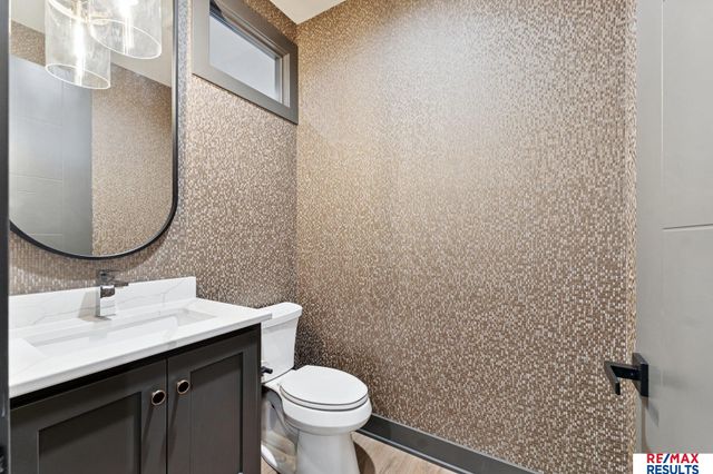 20102 W Street, Omaha, NE 68135