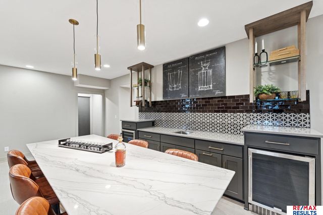 20102 W Street, Omaha, NE 68135