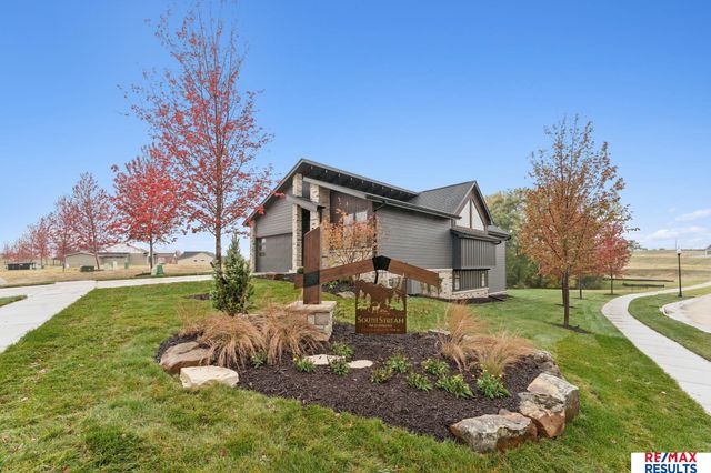 20102 W Street, Omaha, NE 68135