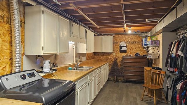 619 Rose Street, Black River Falls, WI 54615