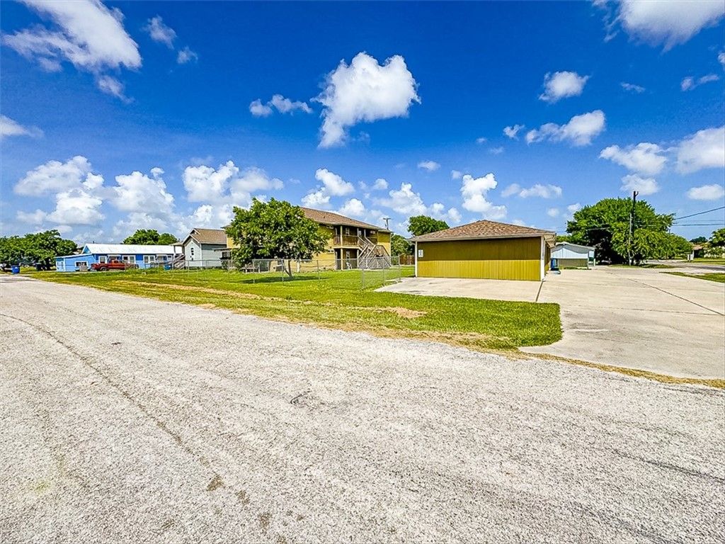 2540 Avenue C, Ingleside, TX 78362 — photo 3