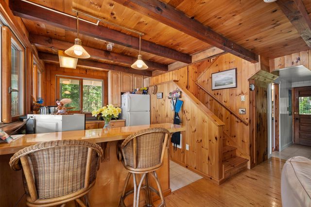 14 Lockes Island, Gilford, NH 03249