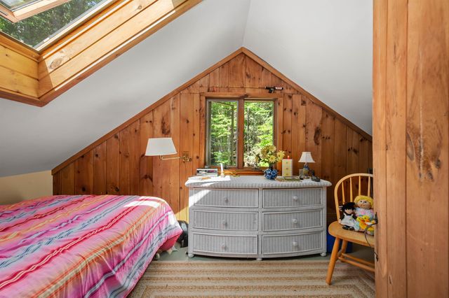 14 Lockes Island, Gilford, NH 03249
