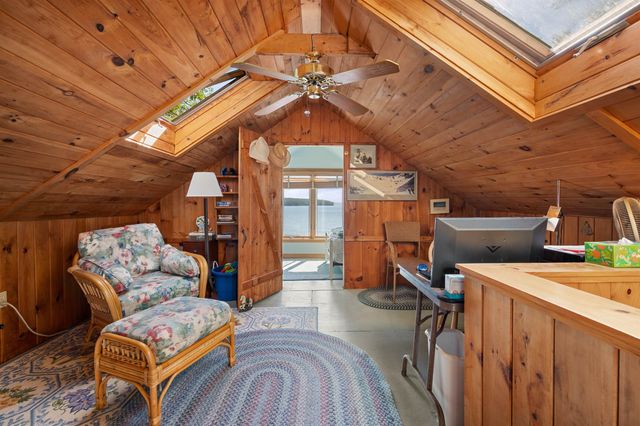 14 Lockes Island, Gilford, NH 03249