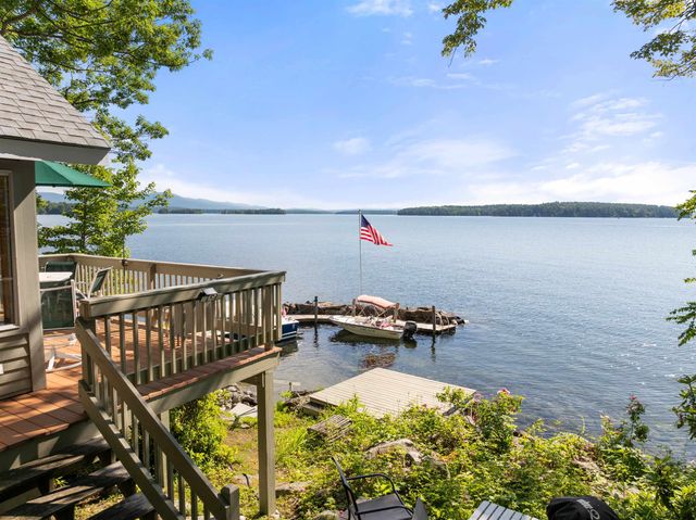 14 Lockes Island, Gilford, NH 03249