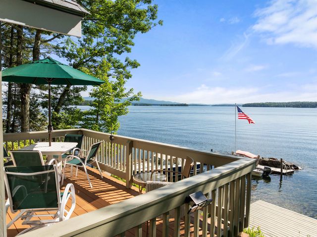 14 Lockes Island, Gilford, NH 03249