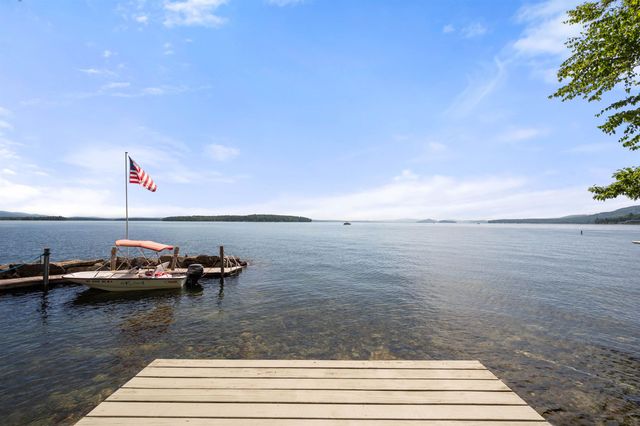 14 Lockes Island, Gilford, NH 03249