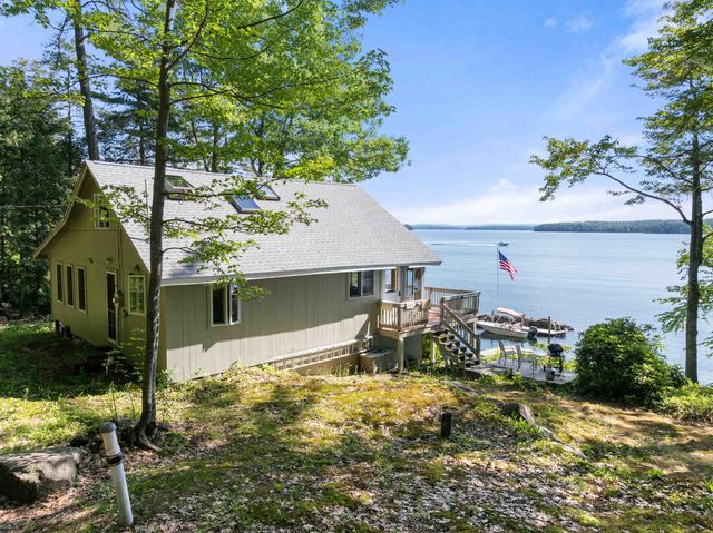 14 Lockes Island, Gilford, NH 03249