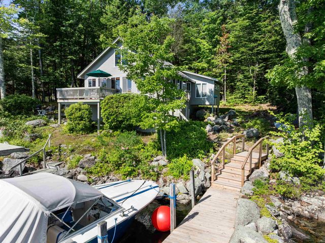 14 Lockes Island, Gilford, NH 03249