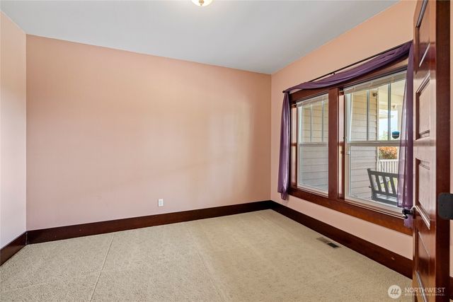 16711 Blodgett Road, Mount Vernon, WA 98274