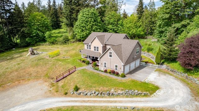 16711 Blodgett Road, Mount Vernon, WA 98274