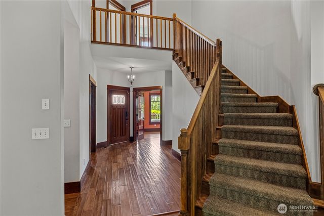 16711 Blodgett Road, Mount Vernon, WA 98274