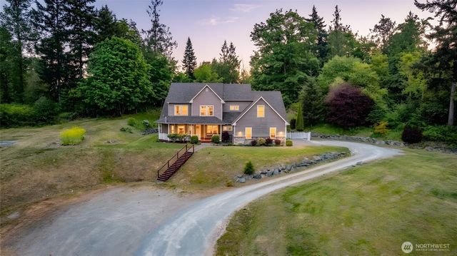 16711 Blodgett Road, Mount Vernon, WA 98274