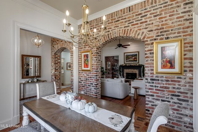 129 Victoria Place, Madison, MS 39110