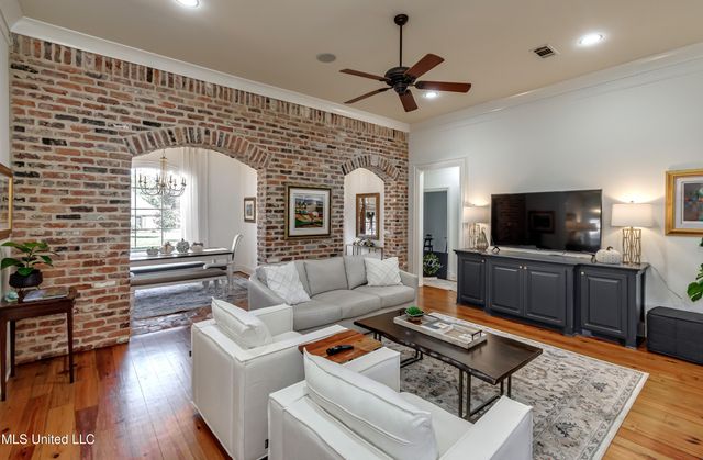 129 Victoria Place, Madison, MS 39110