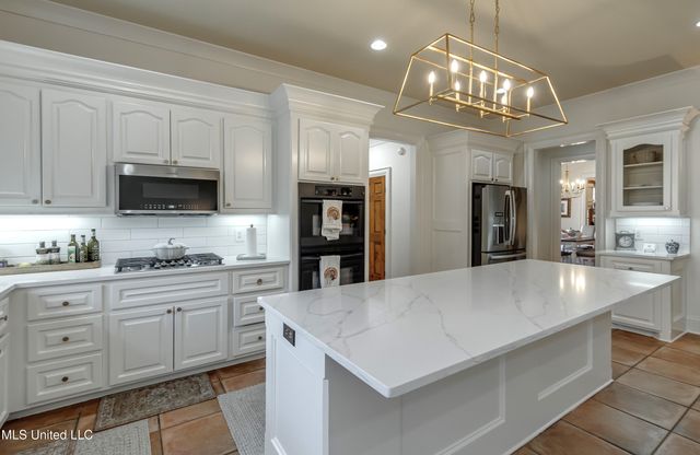 129 Victoria Place, Madison, MS 39110