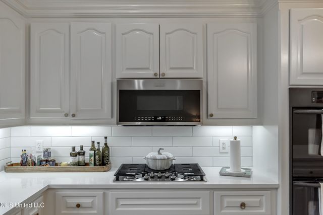 129 Victoria Place, Madison, MS 39110