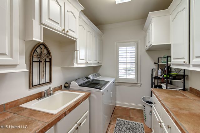 129 Victoria Place, Madison, MS 39110