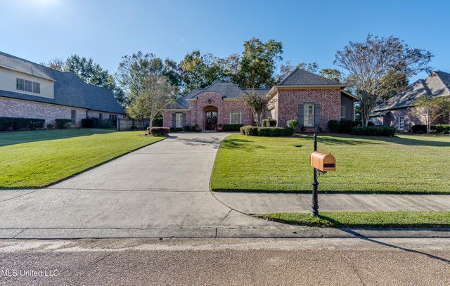 129 Victoria Place, Madison, MS 39110