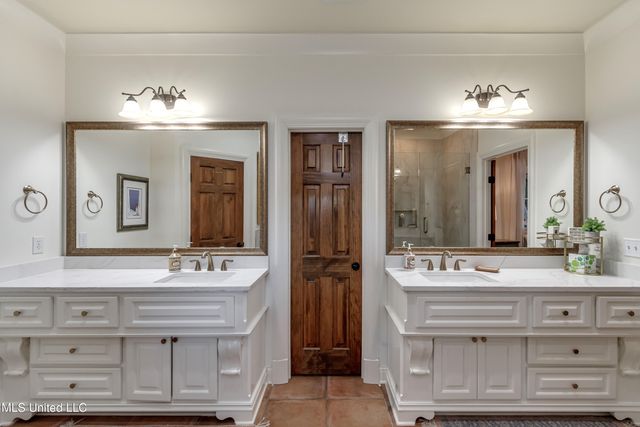 129 Victoria Place, Madison, MS 39110