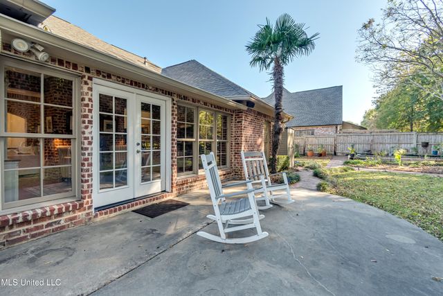 129 Victoria Place, Madison, MS 39110