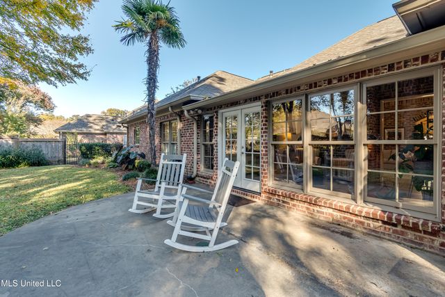 129 Victoria Place, Madison, MS 39110