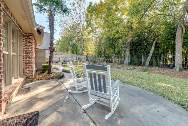 129 Victoria Place, Madison, MS 39110